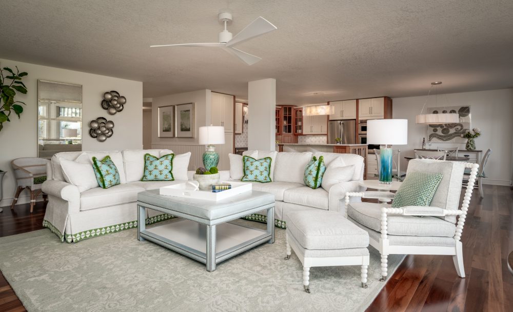 Great Room to Kitchen Lights On