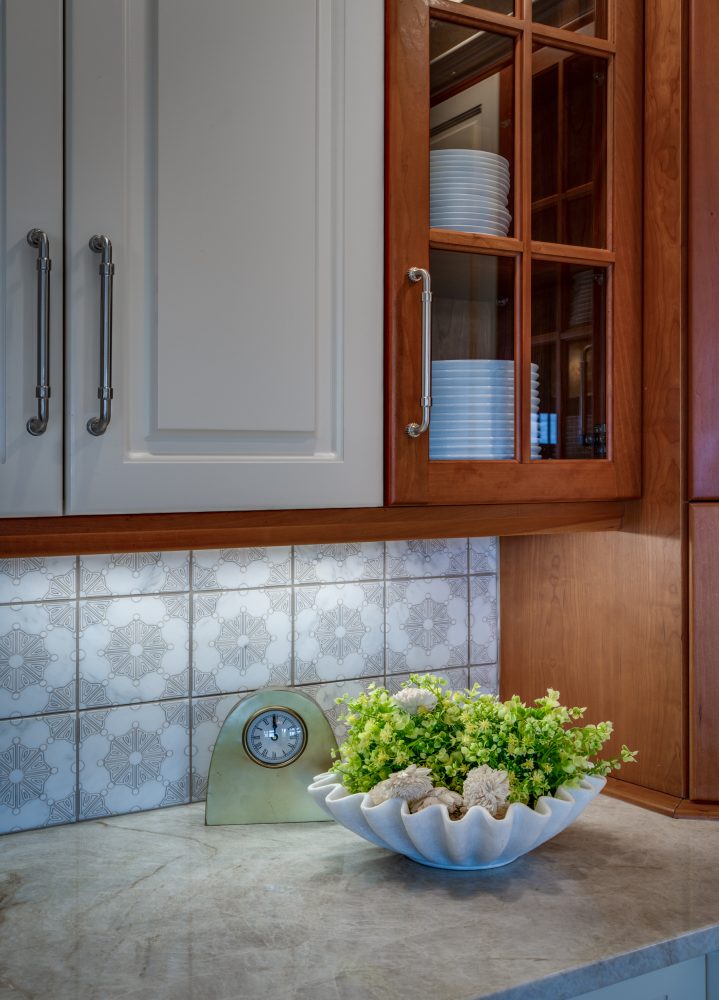 Kitchen Cabinet and Tile Vignette