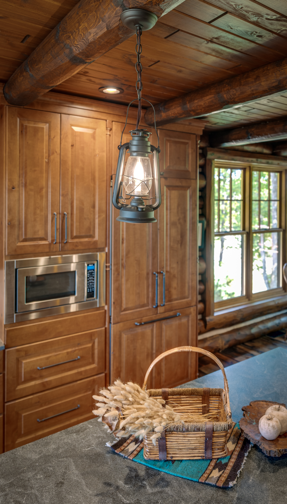 Kitchen Latern Light Vignette