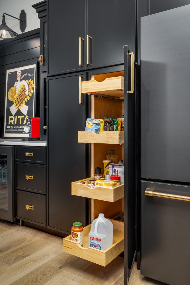 Pull Out Drawer Cabinet